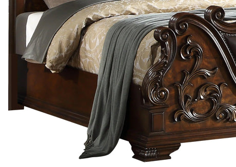 Santa Monica Traditional Style King Bed In Cherry Finish Wood | Cosmos