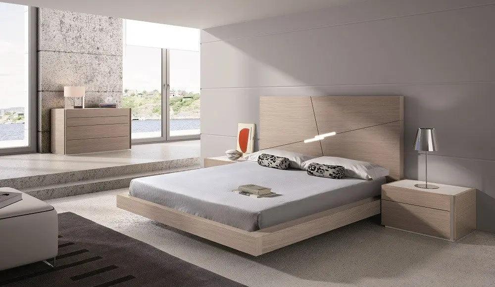 Evora Modern Bedroom Set by J&M Furniture J&M Furniture