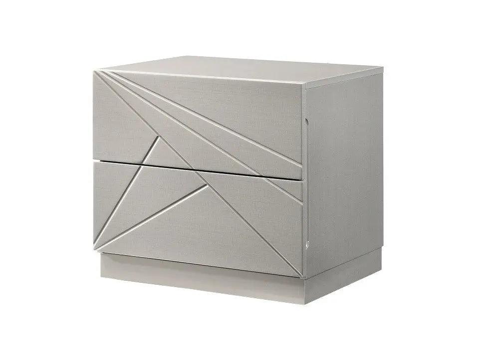 Florence Modern Bedroom Set by J&M Furniture J&M Furniture