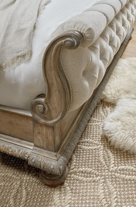 Hooker Furniture Castella Tufted Bed