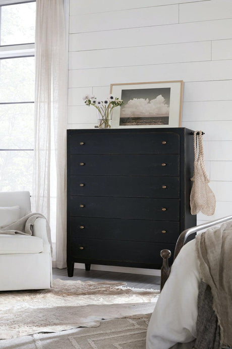 Hooker Furniture Ciao Bella Six-Drawer Chest