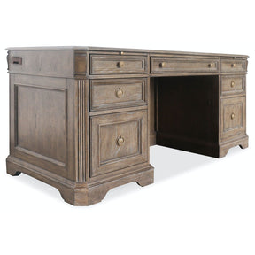 Sutter Junior Executive Desk in Claro Oak Finish | Hooker Furniture