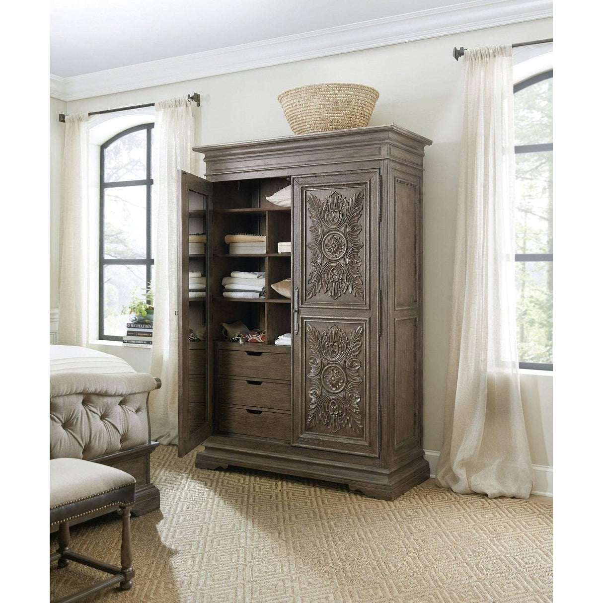 Hooker Furniture Woodlands Wardrobe