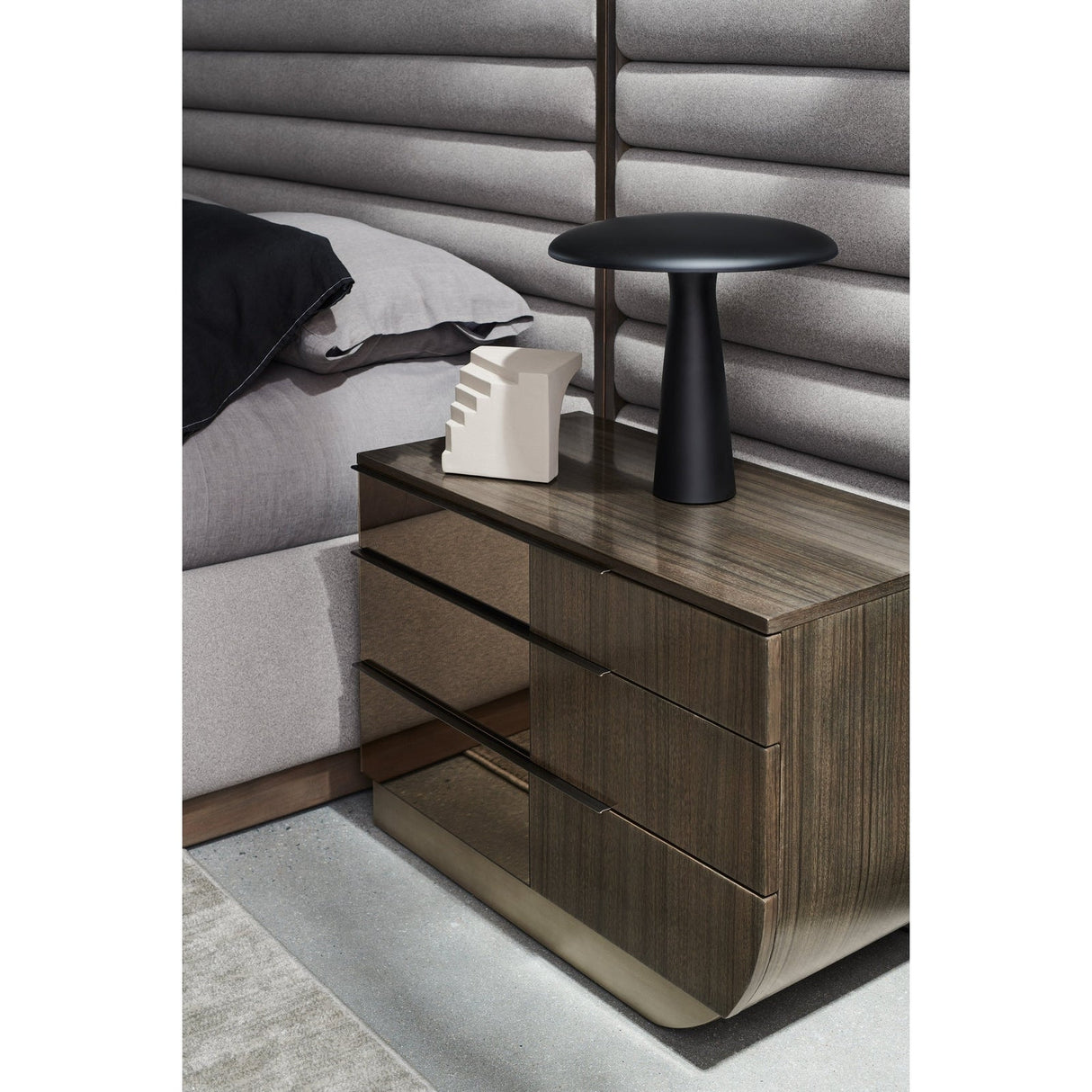 Caracole Modern La Moda Nightstand - Home Elegance USA