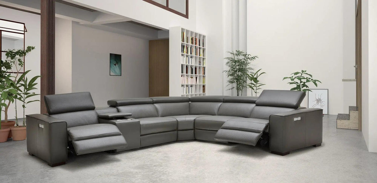 Picasso 6Pc Motion Sectional by J&M Furniture J&M Furniture