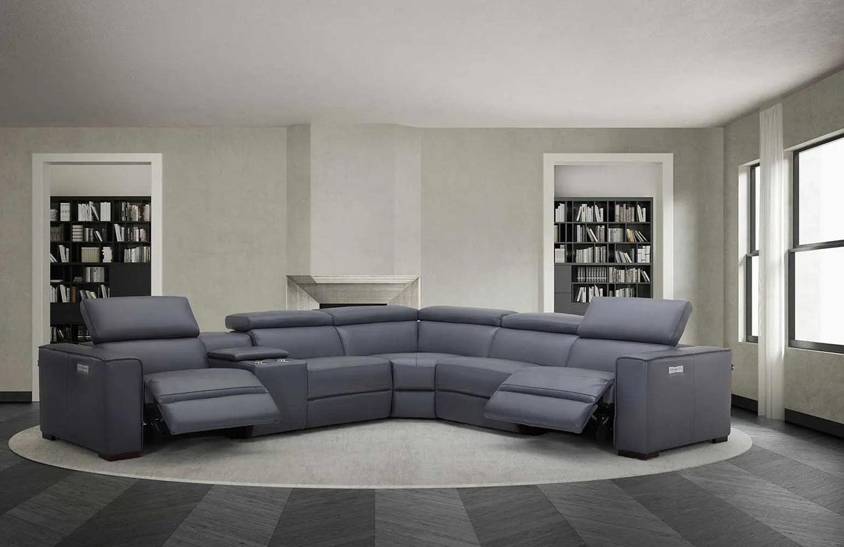 Picasso 6Pc Motion Sectional by J&M Furniture J&M Furniture