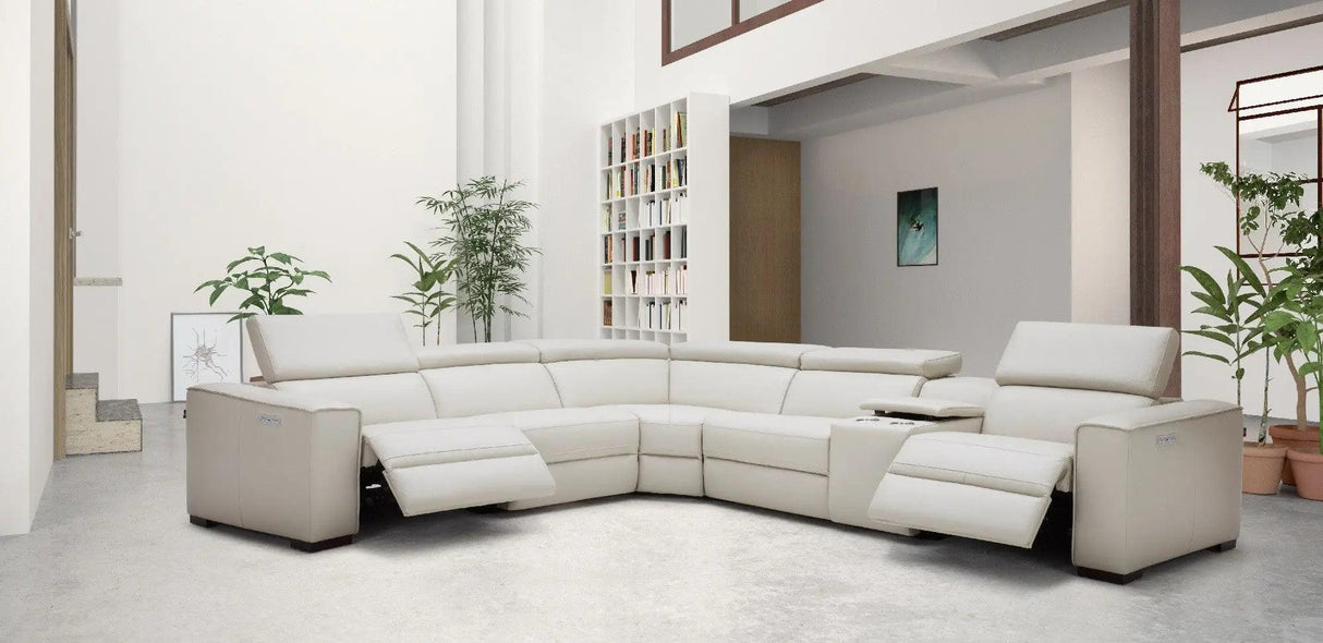 Picasso 6Pc Motion Sectional by J&M Furniture J&M Furniture