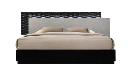 Roma Modern Bedroom Set by J&M Furniture J&M Furniture