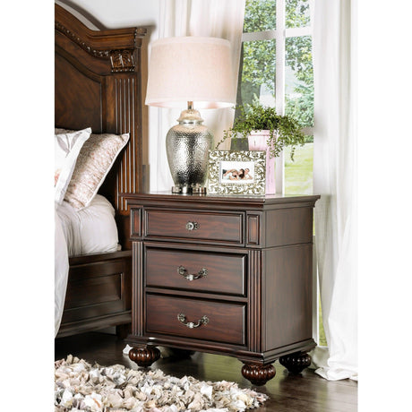 Syracuse Traditional Bedroom set by Furniture of America Furniture of America