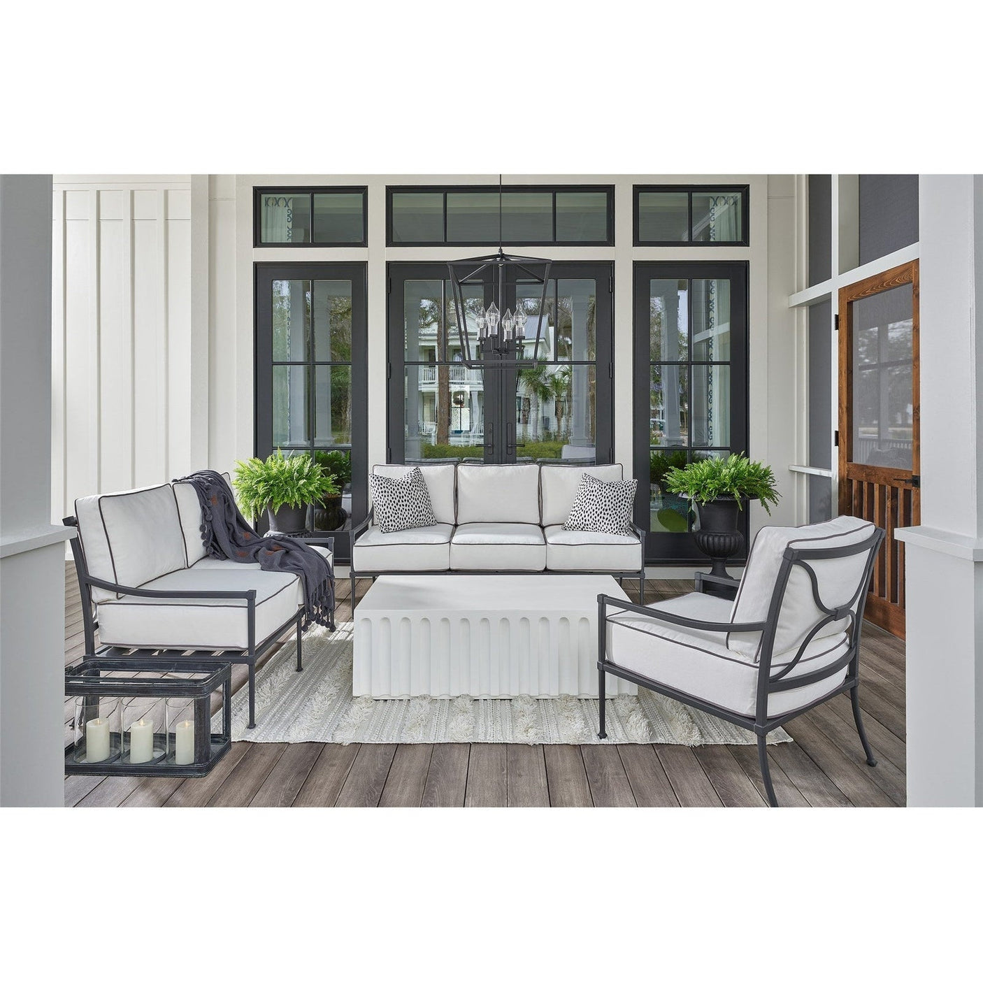 Universal Furniture Coastal Living Outdoor Seneca Loveseat