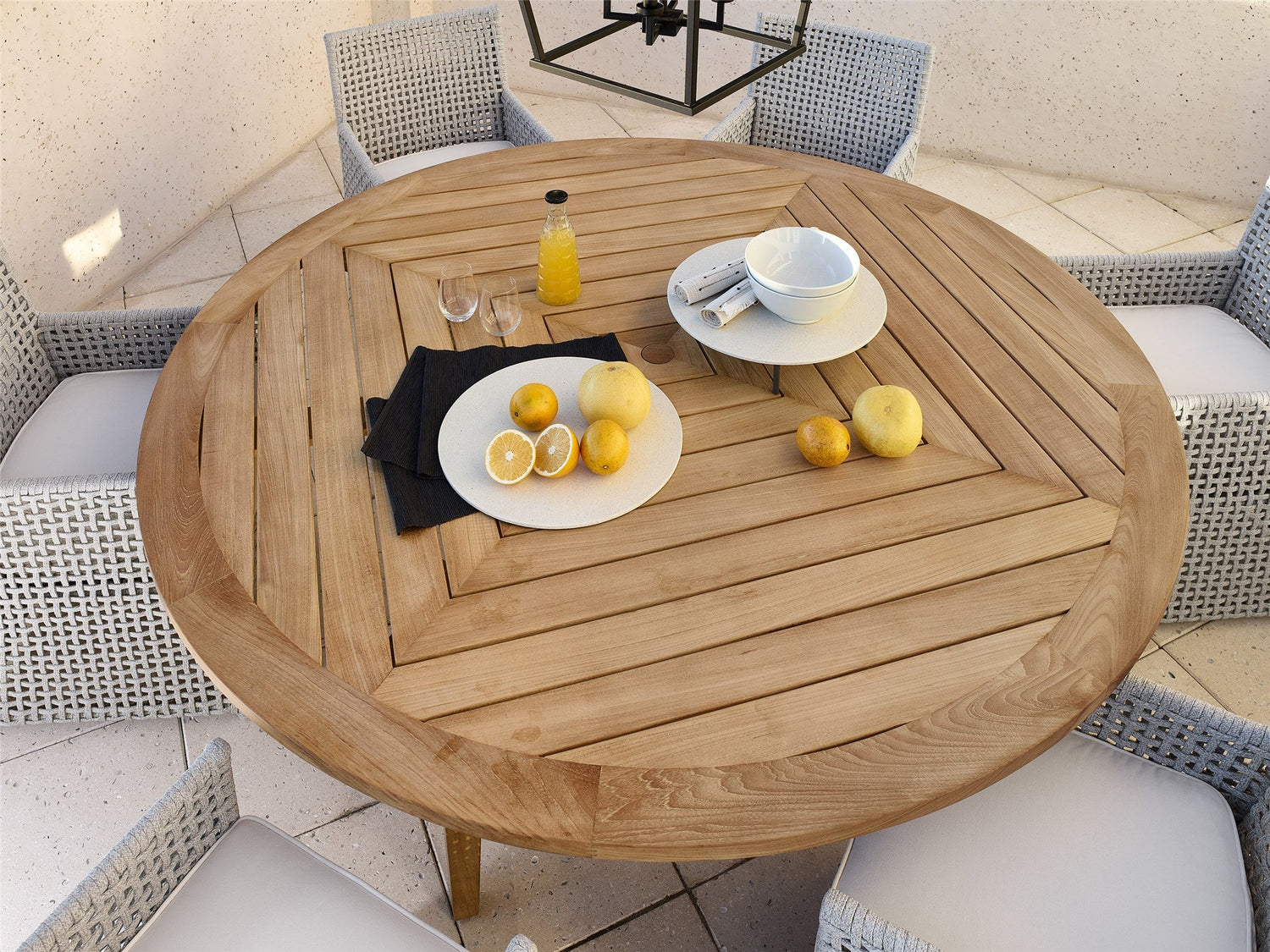 Coastal Living Outdoor Chesapeake Round Dining Table | Universal