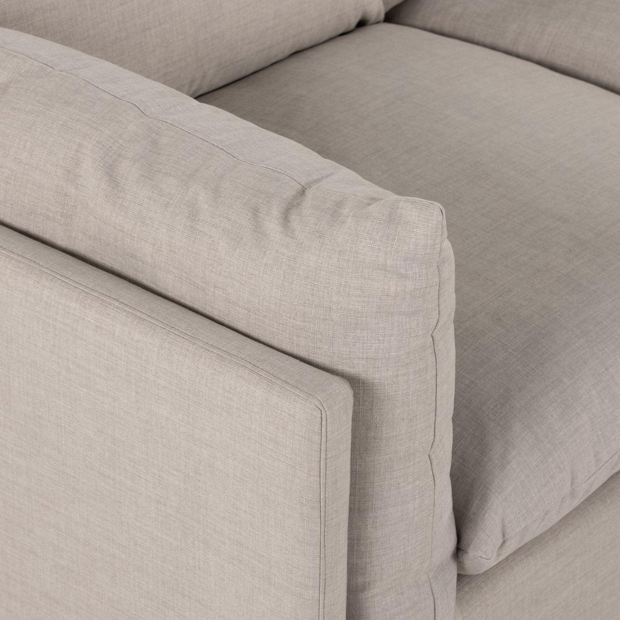 Four Hands Westwood 4 Pc Sectional With Corner Table