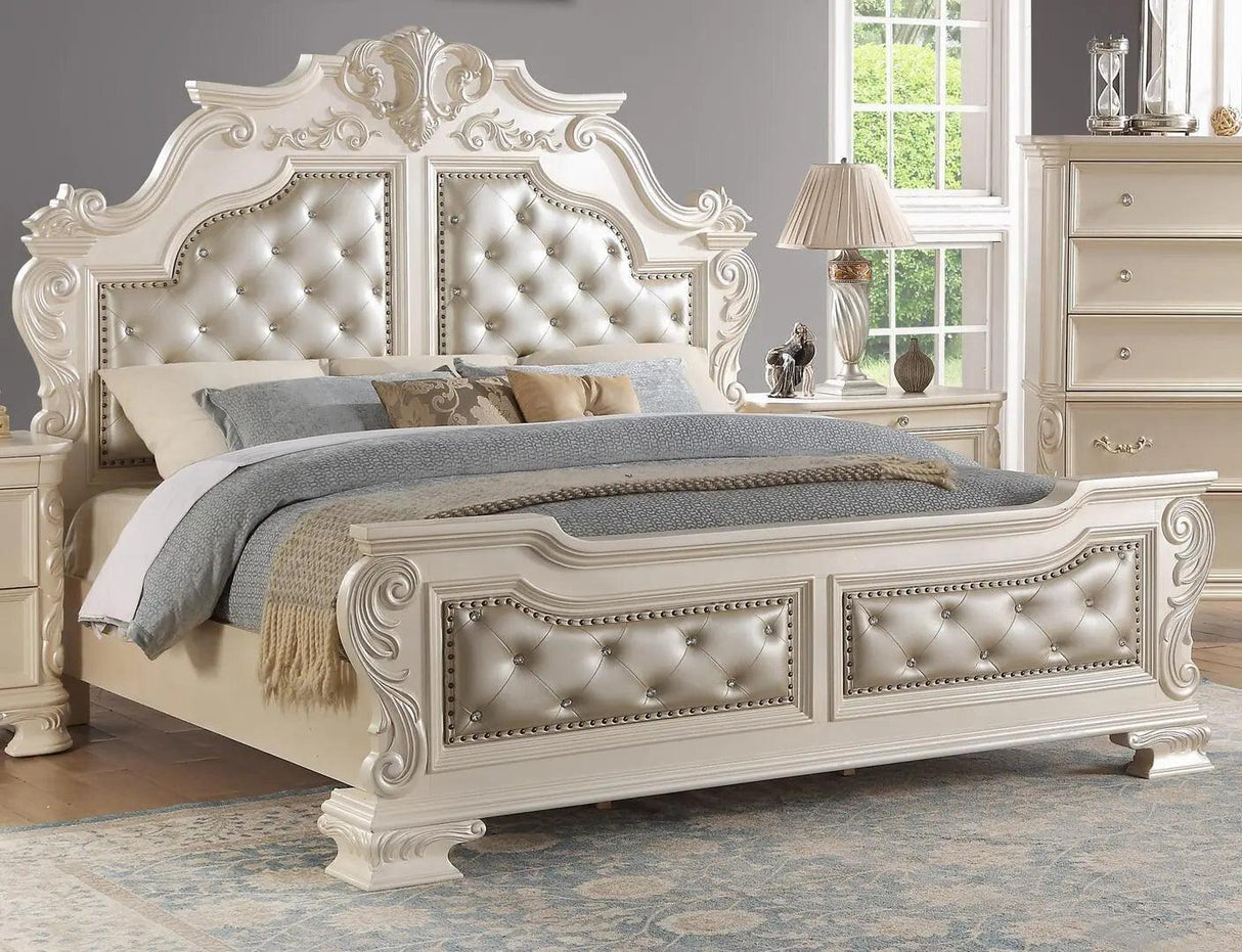 Victoria 6Pc Traditional Bedroom Set in Off-White Finish by Cosmos Furniture Cosmos Furniture