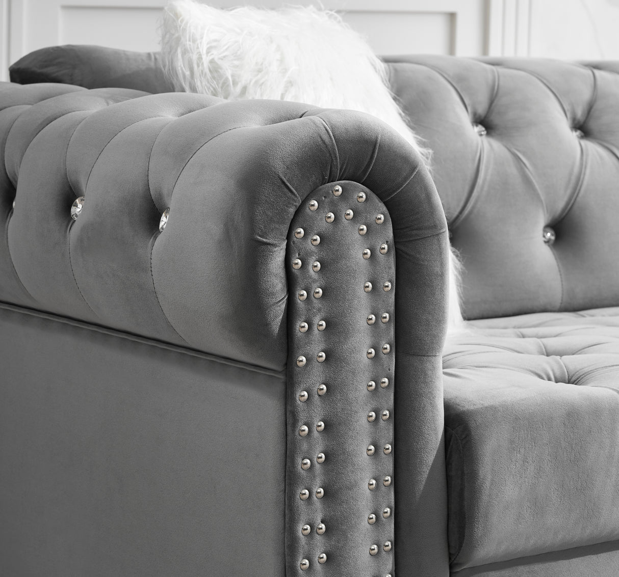 Grey Chesterfield Deep Button Velvet One-Seat Sofa Roll Arm Classic Sofa Home Elegance USA