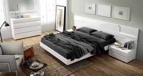 Sara 8 Piece Queen With Storage Bedroom Set In Glossy White - Sarastoragekitq.S-8Set | ESF