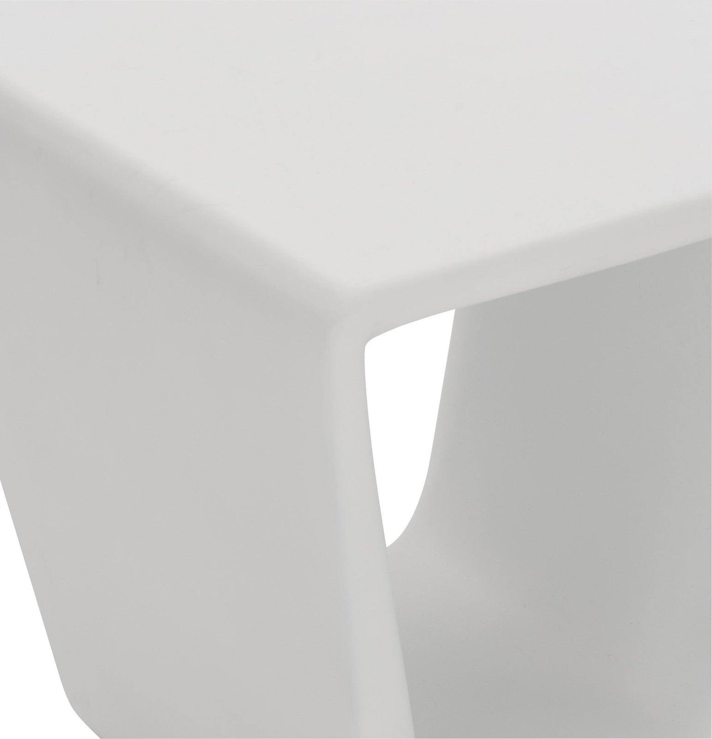 Bernhardt Exteriors Hyannis Accent Table - Home Elegance USA