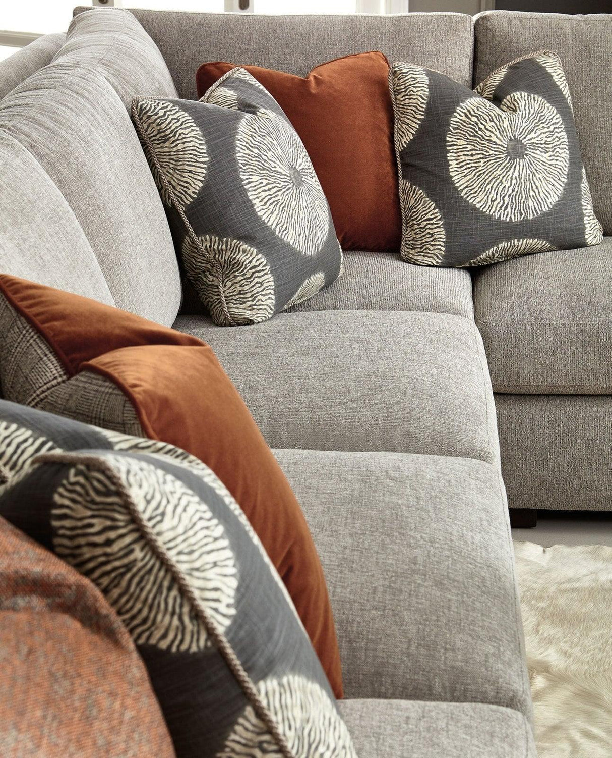 Bernhardt Germain Sectional - Fabric - Home Elegance USA