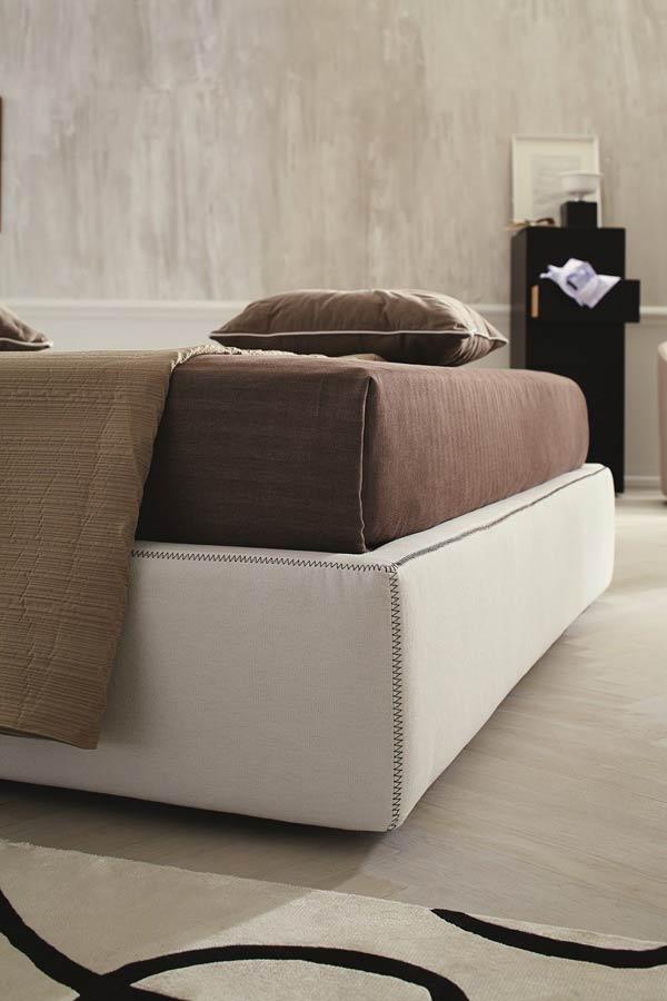 J&M Furniture - Clay Eastern King Platform Storage Bed - 18083-K