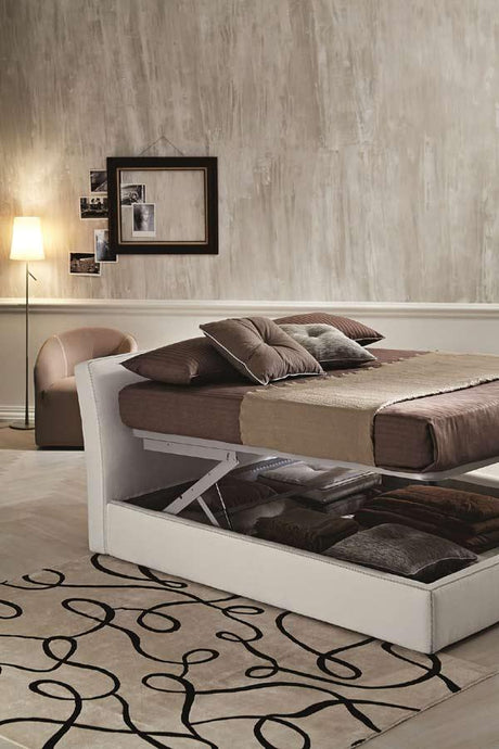 J&M Furniture - Clay Queen Platform Storage Bed - 18083-Q