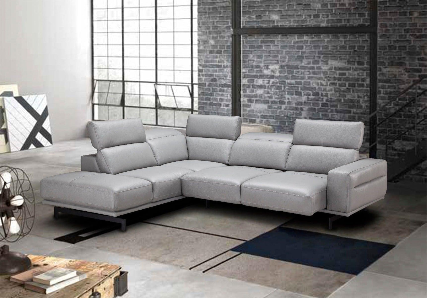 Davenport Light Grey Sectional In Left Facing - 17981 - Lhfc | J&M | Home Elegance USA