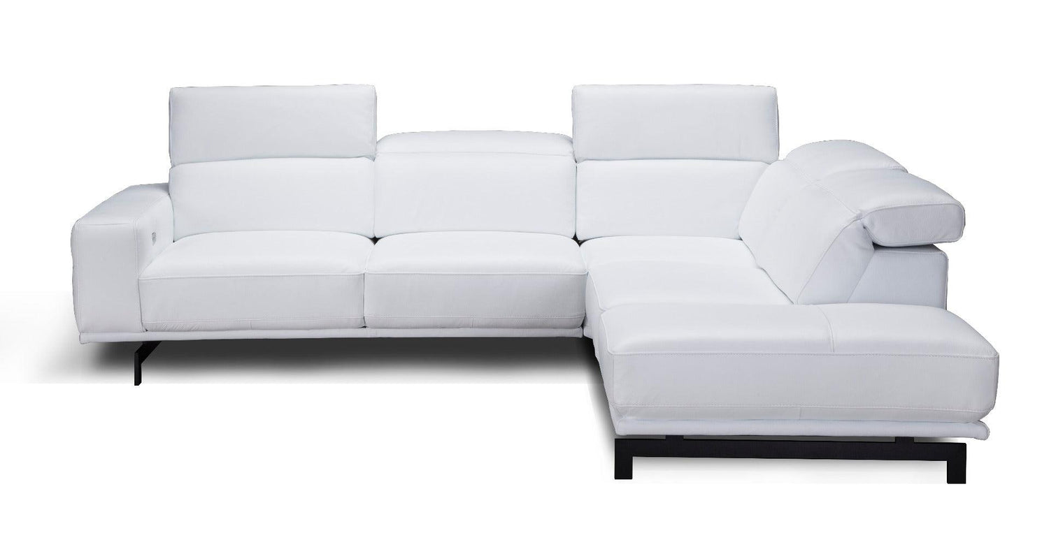 Davenport Snow White Sectional In Right Facing - 17988 - Rhfc | J&M | Home Elegance USA