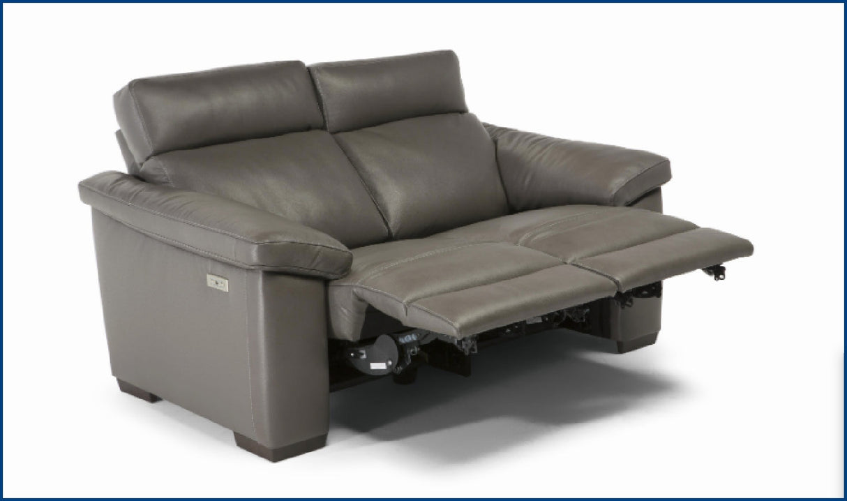 Estremo Recliner Loveseat