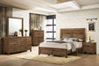 Wentworth - 4 Piece Queen Bedroom Set - Light Walnut
