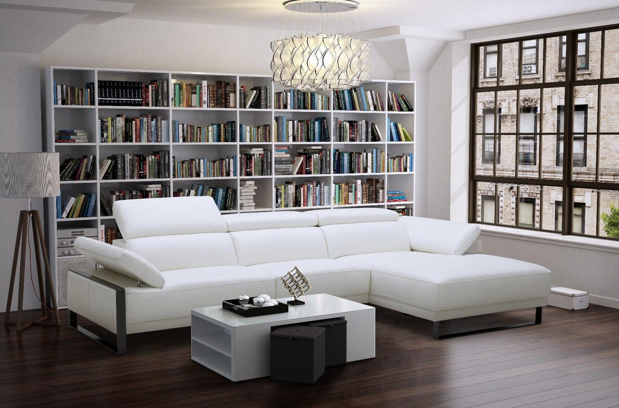 J&M Furniture - Fleurier Sectional In Right Hand Facing - 17246-Rhfc