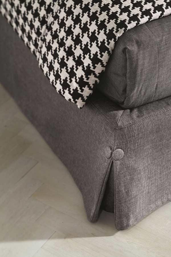 J&M Furniture - Giselle Eastern King Platform Storage Bed - 18085-K