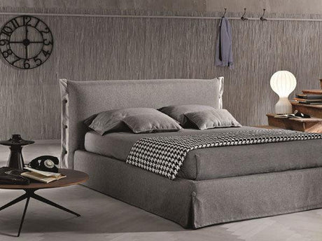 Giselle Eastern King Platform Storage Bed - 18085-K | J&M