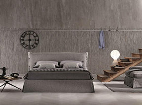 Giselle Queen Platform Storage Bed - 18085-Q | J&M