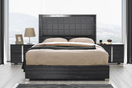 J&M Furniture - Giulia 3 Piece Queen Bedroom Set In Gloss Pattern Grey - 103Q-3Set