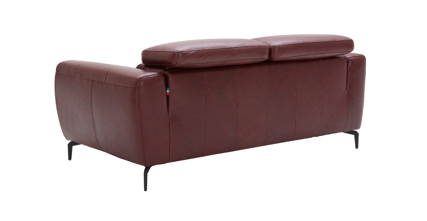 J&M Furniture - Lorenzo Merlot Loveseat - 18822-L