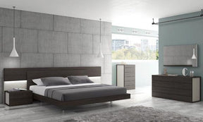Maia Light Grey Lacquer 5 Piece Queen Platform Bedroom Set - 17867221-Q-5Set | J&M