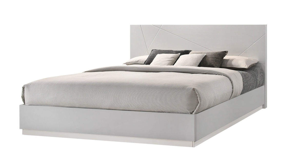 J&M Furniture - Naples 5 Piece King Bedroom Set In Grey - 17122-K-5Set