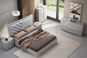 New York 5 Piece Queen Bedroom Set - 18215Q-5Set | J&M