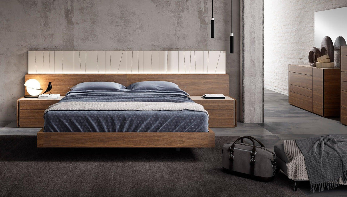 J&M Furniture - Porto Queen Size Bed In Walnut - 17866-Q