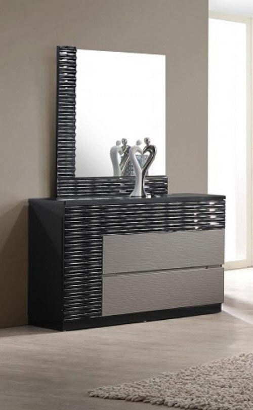 J&M Furniture - Roma 3 Piece Eastern King Bedroom Set - 17777-K-3Set