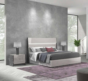 Stoneage 3 Piece Queen Bedroom Set In Light Grey Lacquer - 17455Q-3Set | J&M