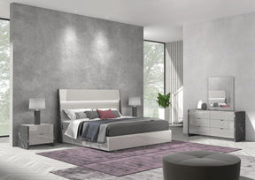 Stoneage 5 Piece King Bedroom Set In Light Grey Lacquer - 17455K-5Set | J&M
