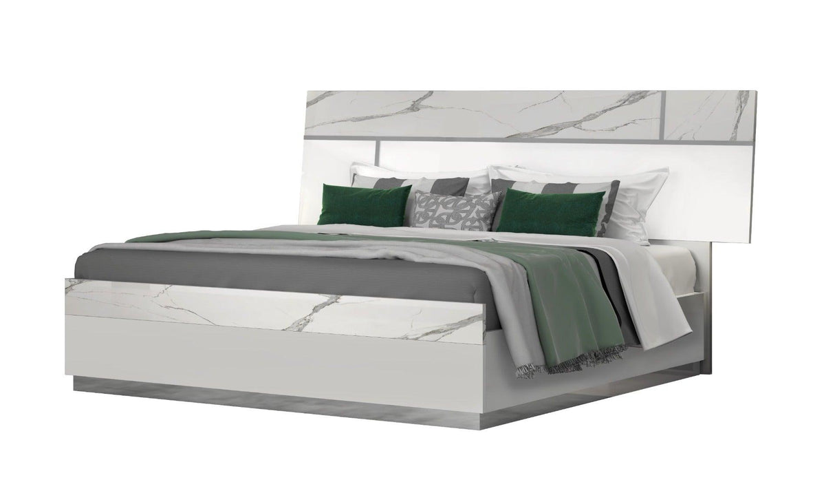 J&M Furniture - Sunset Eastern King Bed In Glossy White Lacquer - 17646Ek