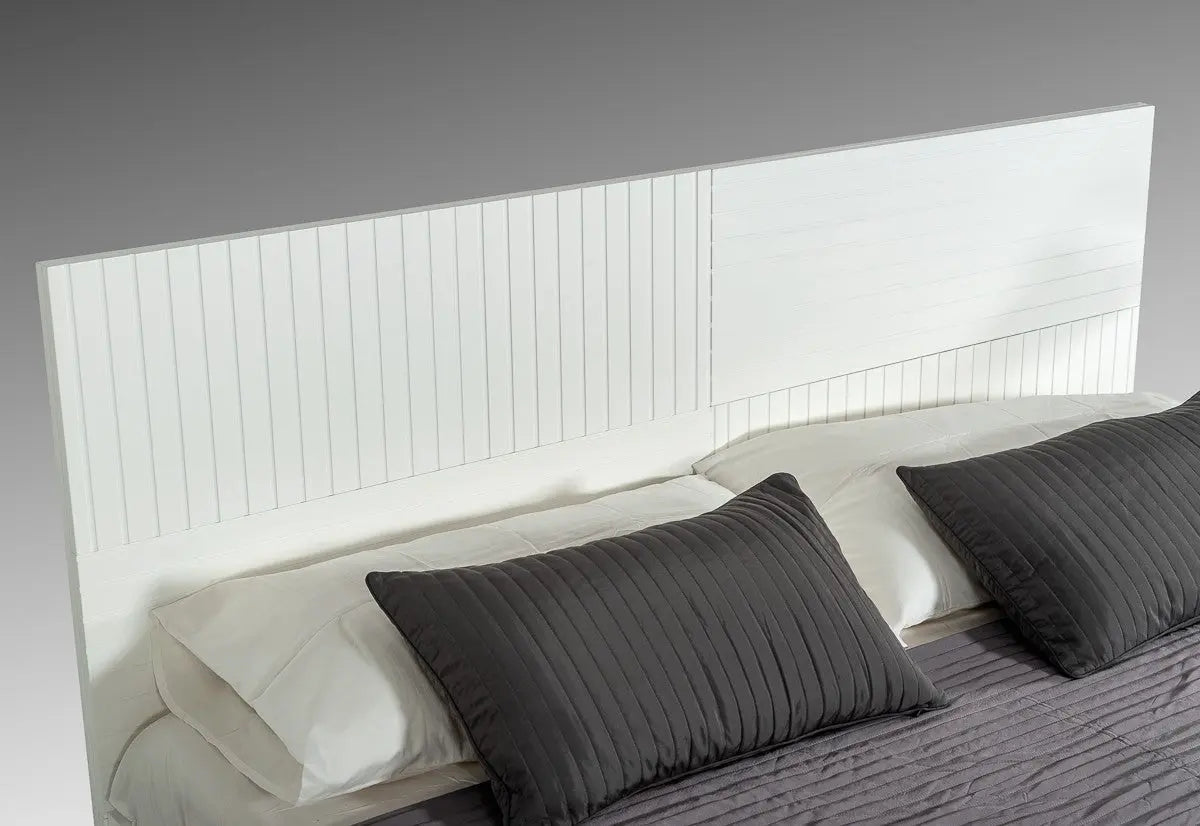 Vig Furniture - Nova Domus Valencia Contemporary White Bedroom Set - Vgmabr-76-Set