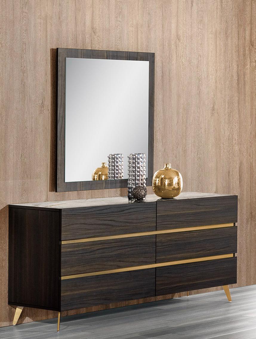 Vig Furniture Nova Domus Velondra - Modern Eucalypto + Marble Dresser