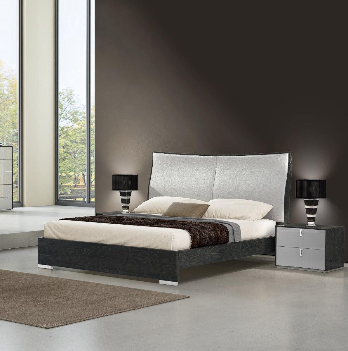 J&M Furniture - Vera 3 Piece Queen Bedroom Set In Grey - 17987-Q-3Set