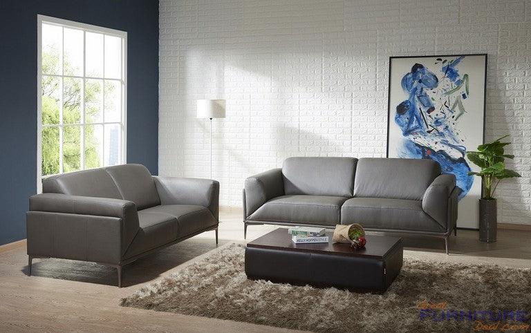 J&M Furniture - King Sofa And Loveseat Set - Sku18250
